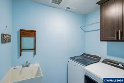 6222 NE Meander St, Albany, OR 97321 - Photo 11