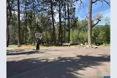 70452 Bear Creek Rd, Wallowa, OR 97885 - Photo 21