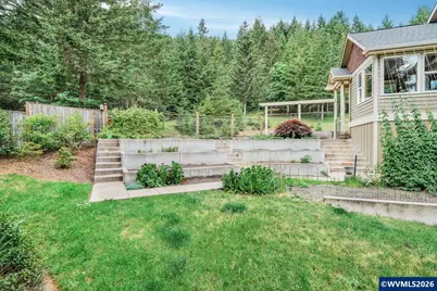 21626 Glaze Rd, Veneta, OR 97487 - Photo 33