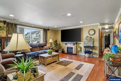 3030 Hollyridge Lp NE, Salem, OR 97305 - Photo 5