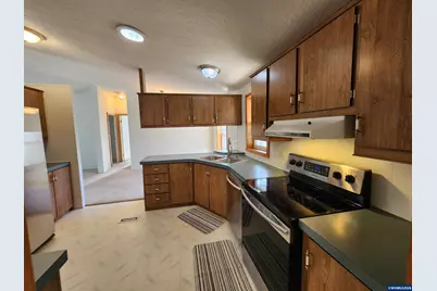 5050 SE Columbus  (Unit 300) St #300, Albany, OR 97322 - Photo 21