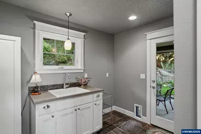 3228 Sunridge Dr S, Salem, OR 97302 - Photo 27