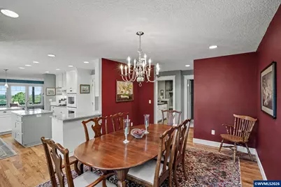 3228 Sunridge Dr S, Salem, OR 97302 - Photo 19