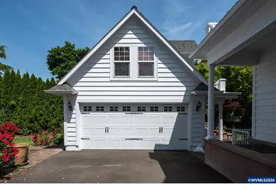809 NE Evans St, McMinnville, OR 97128 - Photo 17
