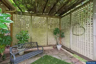 275 Mirasol Ave SE, Salem, OR 97306 - Photo 33