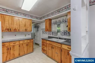 965 15th St NE, Salem, OR 97301 - Photo 13