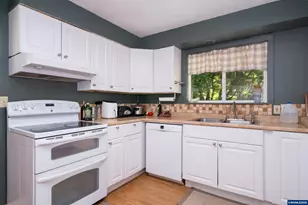 5944 S River Lp, Lincoln City, OR 97367 - Photo 35