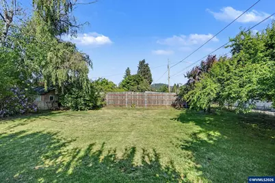 1621 S 5th St, Lebanon, OR 97355 - Photo 27