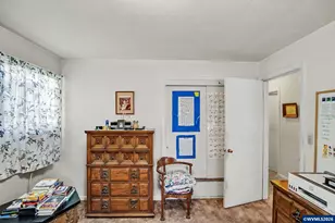 1621 S 5th St, Lebanon, OR 97355 - Photo 15