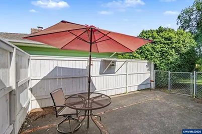 1621 S 5th St, Lebanon, OR 97355 - Photo 21