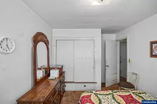 1621 S 5th St, Lebanon, OR 97355 - Photo 17