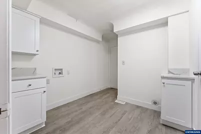 1555 Pearl St NE, Salem, OR 97301 - Photo 23