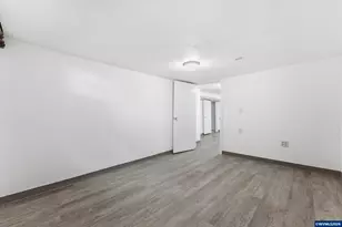1555 Pearl St NE, Salem, OR 97301 - Photo 27