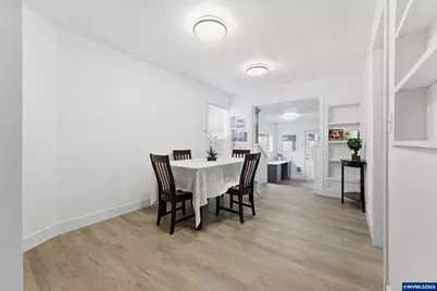 1555 Pearl St NE, Salem, OR 97301 - Photo 11