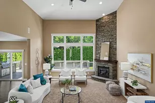 822 Majestic View Ave SE, Salem, OR 97306 - Photo 9