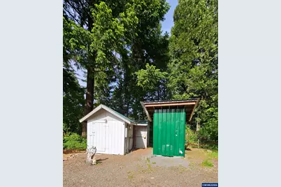 54841 McKenzie River Dr, Blue River, OR 97413 - Photo 29