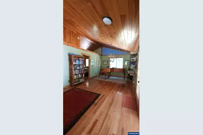54841 McKenzie River Dr, Blue River, OR 97413 - Photo 3