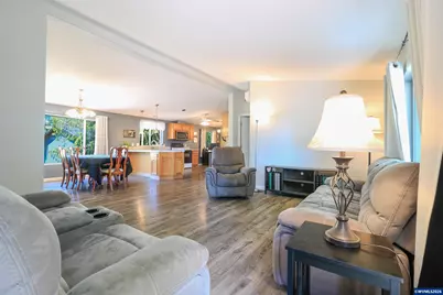 4204 NE Egan St, Gervais, OR 97026 - Photo 7