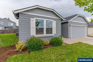 2271 Cheadle Lk Ct, Lebanon, OR 97355 - Photo 3