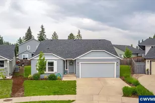 2271 Cheadle Lk Ct, Lebanon, OR 97355 - Photo 1