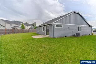 2271 Cheadle Lk Ct, Lebanon, OR 97355 - Photo 29
