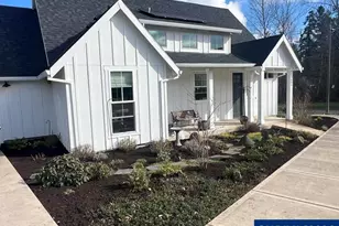 1864 John Muir Cir SE, Salem, OR 97302 - Photo 1