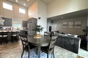 1864 John Muir Cir SE, Salem, OR 97302 - Photo 7