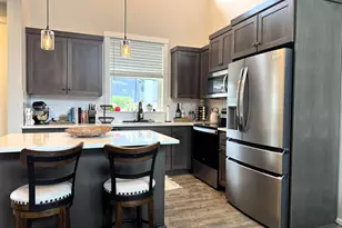 1864 John Muir Cir SE, Salem, OR 97302 - Photo 5