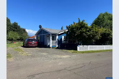 210 NW Grinstead St, Siletz, OR 97380 - Photo 3