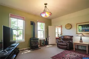 15682 Hwy 395, Lakeview, OR 97630 - Photo 9