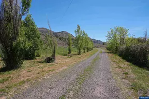 15682 Hwy 395, Lakeview, OR 97630 - Photo 3