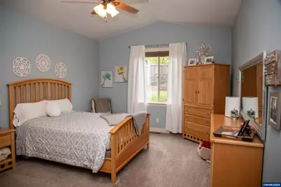2921 Butterfly Av NW, Salem, OR 97304 - Photo 13