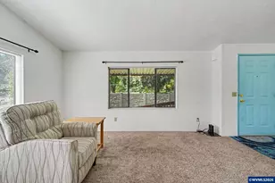 1307 S Water St, Silverton, OR 97381 - Photo 9