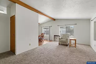 1307 S Water St, Silverton, OR 97381 - Photo 7