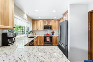 3094 Perkins St NE, Salem, OR 97303 - Photo 11