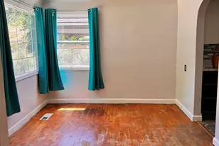 745 20th St NE, Salem, OR 97301 - Photo 7