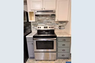 745 20th St NE, Salem, OR 97301 - Photo 21