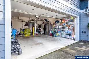 38 Denmark Lp, Silverton, OR 97381 - Photo 25