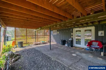 34232 Parkwoods Dr NE, Albany, OR 97322 - Photo 39