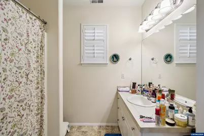 973 Eisenhower Dr NW, Salem, OR 97304 - Photo 29