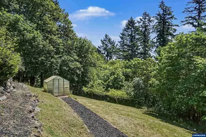 920 NW Carpathian Dr, Corvallis, OR 97330 - Photo 43