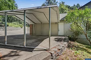 920 NW Carpathian Dr, Corvallis, OR 97330 - Photo 43