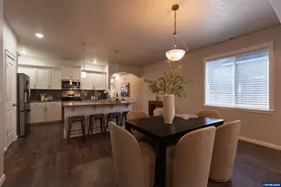 776 Crop Ct NE, Albany, OR 97322 - Photo 9