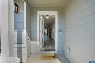 1448 SW 11th St, Dallas, OR 97338 - Photo 3
