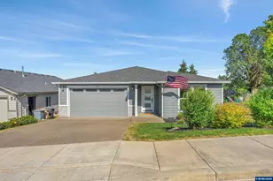 1448 SW 11th St, Dallas, OR 97338 - Photo 1