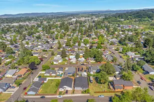 1448 SW 11th St, Dallas, OR 97338 - Photo 41