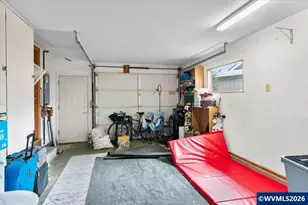 303 Mill St, Silverton, OR 97381 - Photo 25