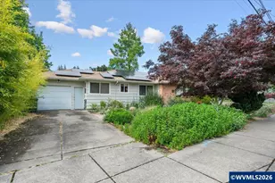 303 Mill St, Silverton, OR 97381 - Photo 33