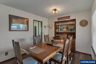 3218 Oakcrest Dr NW, Salem, OR 97304 - Photo 9