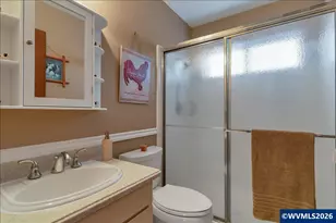 3218 Oakcrest Dr NW, Salem, OR 97304 - Photo 21
